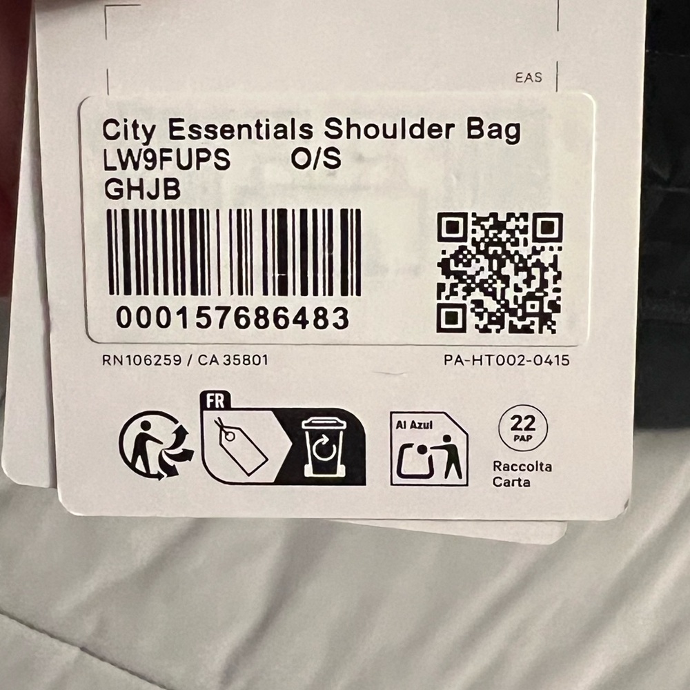 Lululemon City Essentials Shoulder Bag 4L *L Monogram Jacquard - Picture 6 of 7